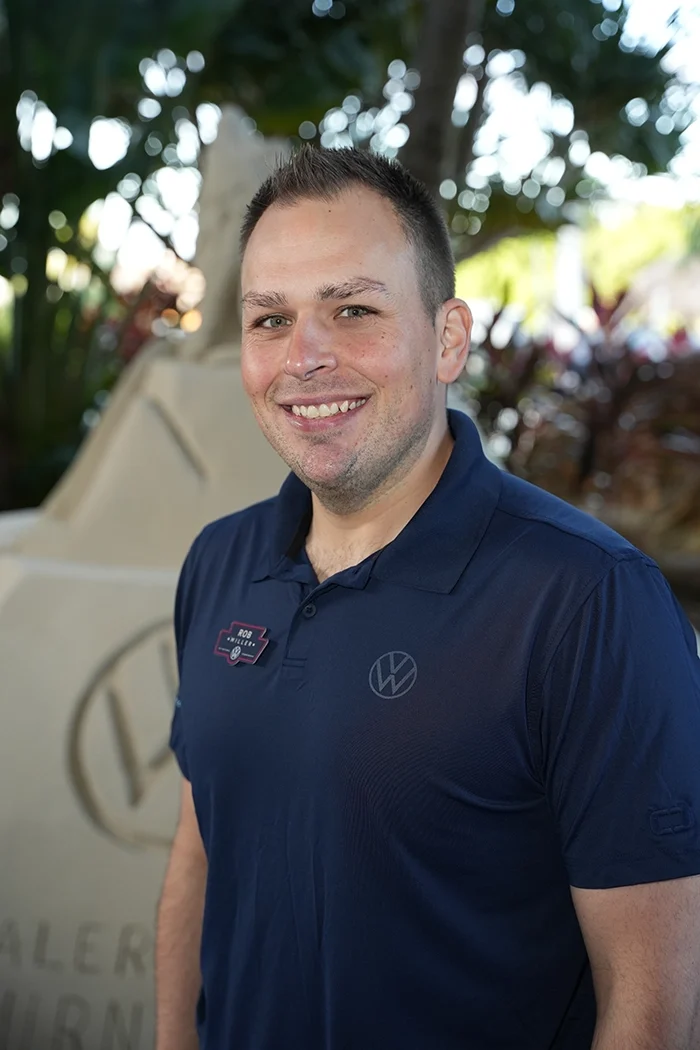 Rob Miller_Service_Red